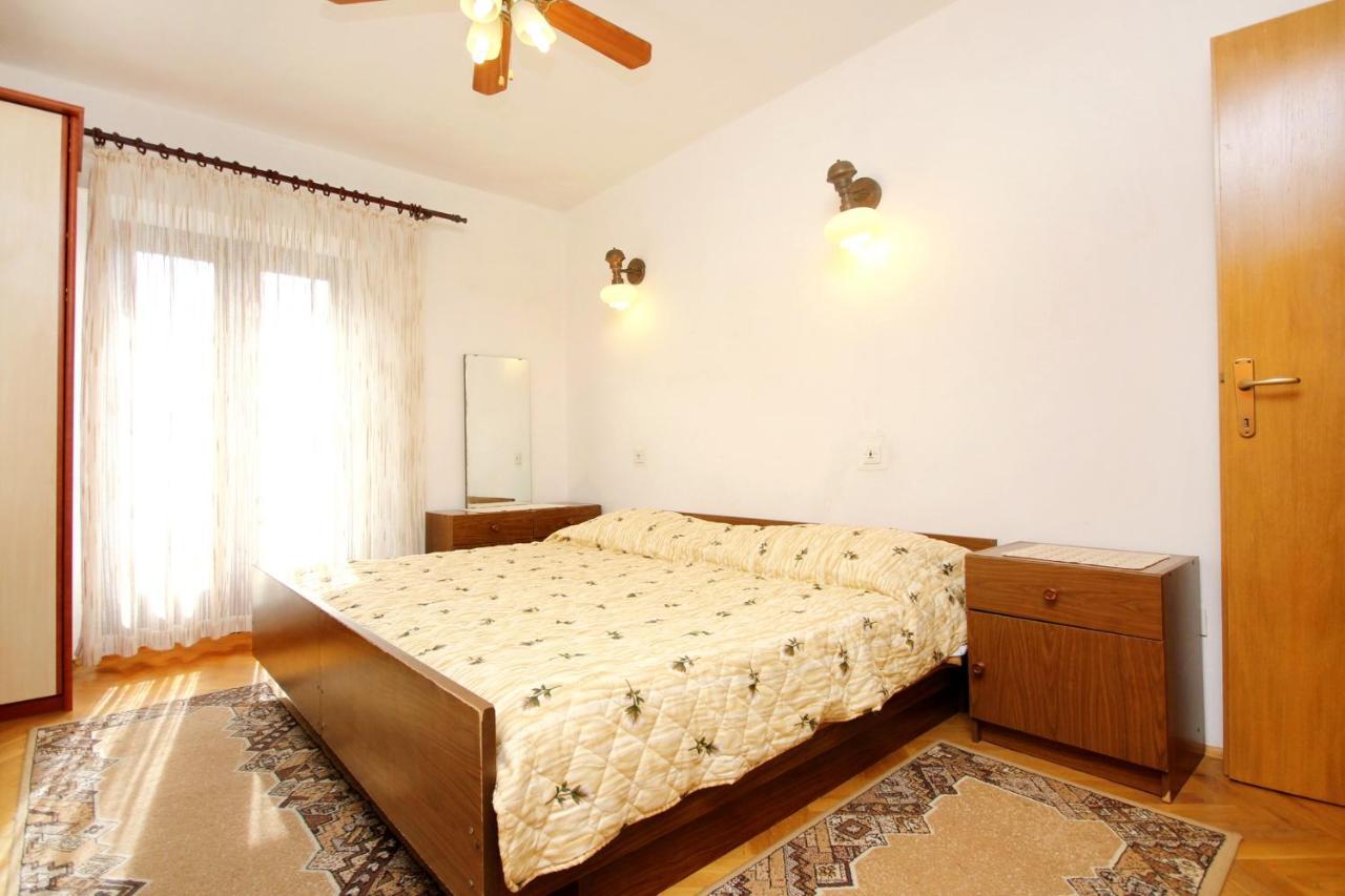 Apartments And Rooms By The Sea Racisce, Korcula - 4341 Exterior photo